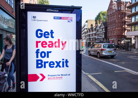 Le Gouvernement de Sa Majesté se préparer pour Brexit infographie à Holborn, Londres, UK Banque D'Images