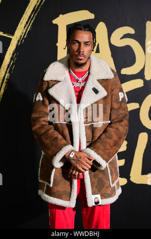 AJ Tracey arrivant sur le tapis rouge pour la mode de Naomi Campbell pour les secours Gala, qui a eu lieu au British Museum, Londres. Banque D'Images