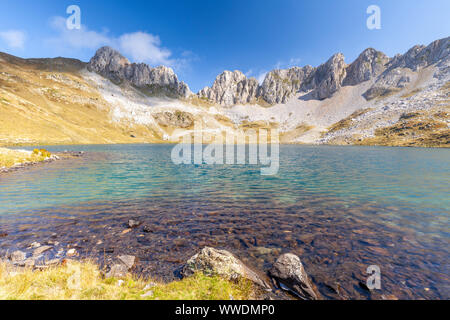 Ibon de Acherito Acherito - lac, Valle de hecho, Huesca, Espagne Banque D'Images