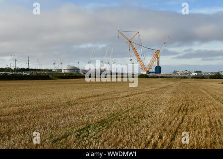 Hinkley Point, au Royaume-Uni. 15 Sep, 2019. Rencontrez Big Carl les mondes plus grand Crane commence à travailler à Hinkley Point Power Station .l'article 656 pieds de hauteur 250mètres. Crédit : Robert Timoney/Alamy Live News Banque D'Images