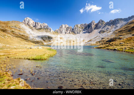 Ibon de Acherito Acherito - lac, Valle de hecho, Huesca, Espagne Banque D'Images