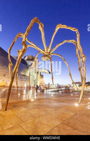 Maman en sculpture Musée Guggenheim, Bilbao, Espagne Banque D'Images