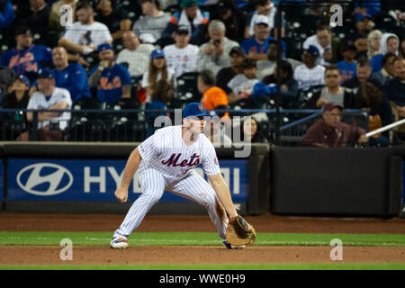 13 septembre 2019 : New York Mets joueur Pete Alonso (20) est en action pendant le match entre les Mets de New York et Les Dodgers de Los Angeles au Citi Field dans le Queens, New York. Crédit obligatoire : Kostas Lymperopoulos/CSM Banque D'Images