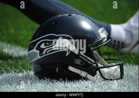 Pittsburgh, PA, USA. 17th Oct, 2021. Bryan Mone #90 during the Pittsburgh  Steelers vs Seattle Seahawks game at Heinz Field in Pittsburgh, PA. Jason  Pohuski/CSM/Alamy Live News Stock Photo - Alamy