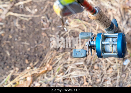 Canne à lancer lourd et d'appâts du tambour Banque D'Images