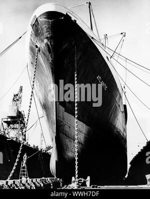 SS Atlantic, bannière américaine en lignes cantiere, Brooklyn, New York, 1959 Banque D'Images