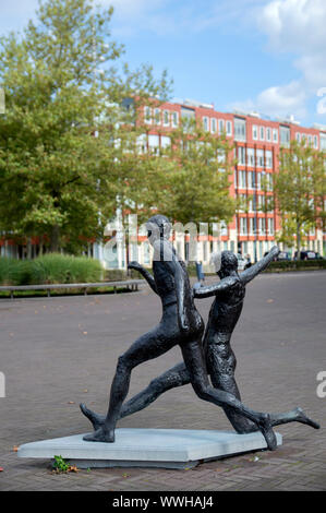 Johan Cruijff et Berti Vogts statue au Stade olympique à Amsterdam aux Pays-Bas 2019 Banque D'Images