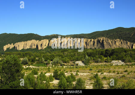 Rock formation Pénitents, Provence, France Banque D'Images