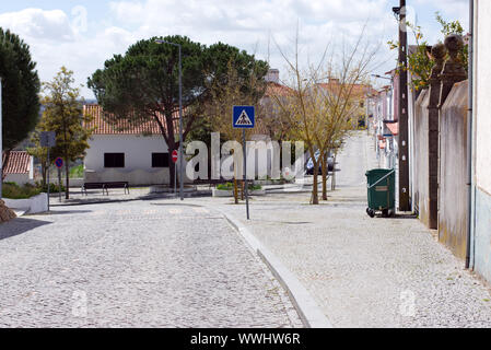 Rue Arraiolos, Alentejo, Portugal Banque D'Images