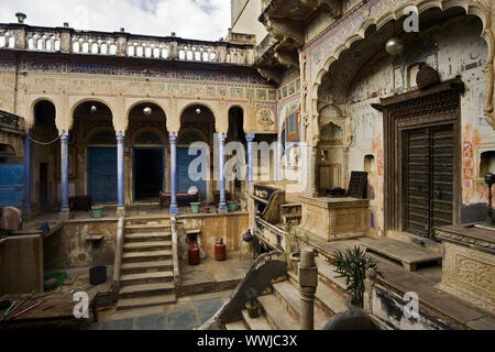 De vieux palais à Manesar, Mandawa, Rajasthan, Inde du Nord, Inde Banque D'Images