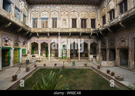 De vieux palais à Manesar, Mandawa, Rajasthan, Inde du Nord, Inde Banque D'Images