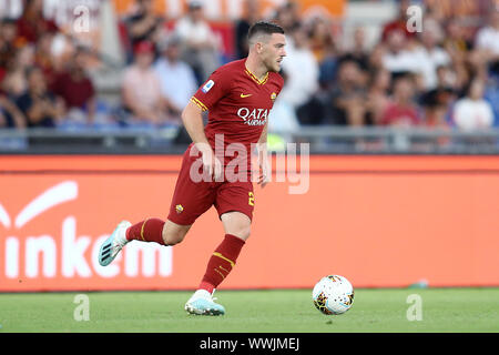 Rome, Italie. 15 Sep, 2019. Jordan Veretout de que les Roms au cours de la Serie une correspondance entre les Roms et Sassuolo au Stadio Olimpico, Rome, Italie le 15 septembre 2019. Photo par Luca Pagliaricci. Usage éditorial uniquement, licence requise pour un usage commercial. Aucune utilisation de pari, de jeux ou d'un seul club/ligue/dvd publications. Credit : UK Sports Photos Ltd/Alamy Live News Banque D'Images