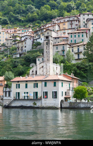 Le village pittoresque de Maternitépas sur le lac de Côme, Italie du nord Banque D'Images