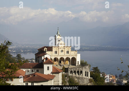 Lac Majeur - Madonna del Sasso Banque D'Images