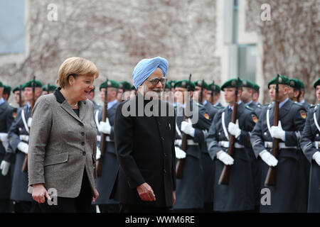 PM indien Singh a accueilli avec les honneurs militaires. Banque D'Images