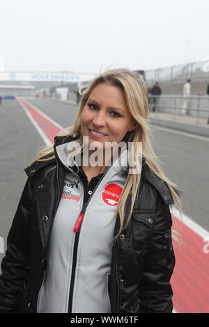 Model, Playmate Doreen Seidel racer à l'ADAC GT Masters 2013 Oschersleben / Bode Banque D'Images