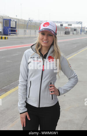 Model, Playmate Doreen Seidel racer à l'ADAC GT Masters 2013 Oschersleben / Bode Banque D'Images