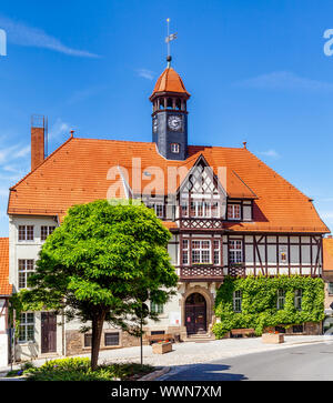 Voir l'hôtel de ville dans les montagnes du Harz de Gernrode Banque D'Images