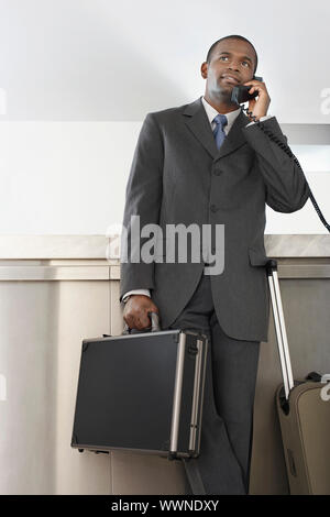 Man on Telephone Banque D'Images