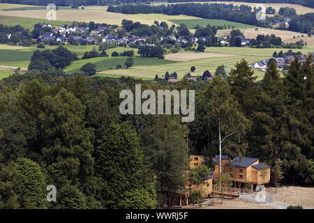 Vue depuis la tour de garde, Panarbora Waldbroel, région du Bergisches Land, Nordrhein-Westfalen, Germany, Europe Banque D'Images