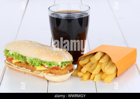 Burger au poulet Poulet Chickenburger Menu Menu Menu Hamburger Frites Coca Banque D'Images