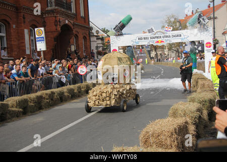 Zagreb, Croatie - 14 septembre 2019 : Zagreb Red Bull, course Soapboax drôle événement extérieur gratuit Banque D'Images