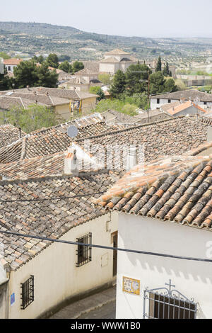 Eco, tuile classique, Chinchon, municipalité espagnole célèbre pour sa vieille place médiévale de couleur verte, village médiéval touri Banque D'Images