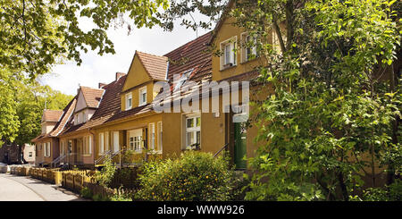 Jardin de ville et zone résidentiel de mineurs Lohberg, Dinslaken, Ruhr, Allemagne, Europe Banque D'Images