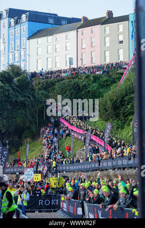 Tenby, UK. 15 Sep, 2019. Sur la photo : les foules à Tenby. Dimanche 15 septembre 2019 Re : Ironman Triathlon event à Tenby, Pays de Galles, Royaume-Uni. ATHENA : crédit PHOTO AGENCY LTD/Alamy Live News Banque D'Images