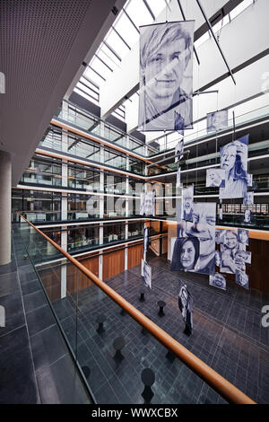 Steinwendener Haus, de l'intérieur Forum ouvert avec Mobile, Gelsenkirchen, Ruhr, Allemagne, Europe Banque D'Images