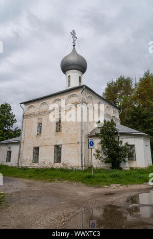 Vologda Region, Russie - le 28 juillet 2019 : église du prophète Élie dans Kamenya Ilyinsky, paroisse. Vologda Region, Russie Banque D'Images