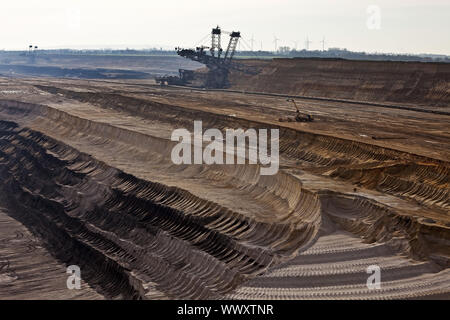 Le charbon brun surface mining avec , roue-pelle Garzweiler, Juechen, Germany, Europe Banque D'Images