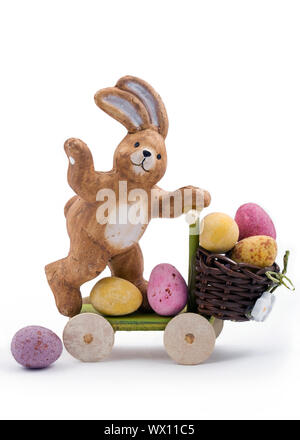 Mignon lapin de Pâques oeufs mini chocolat livraison Banque D'Images