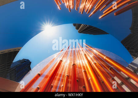 Le Comité olympique canadien l'anneau du monument de la flamme olympique au centre-ville de Montréal Banque D'Images