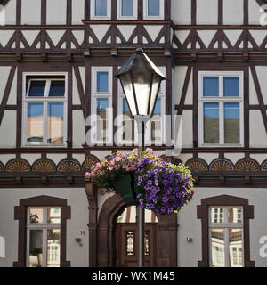 Maison à colombages historique, Vieille Ville, Hoexter, Weserbergland, à l'Est de la Westphalie, Allemagne, Europe Banque D'Images