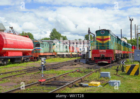 Vologda, LA RUSSIE - Juillet 01, 2019 : dans le dépôt de locomotives de Vologda gare du chemin de fer du Nord sur une journée de juillet Banque D'Images