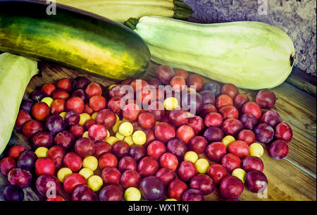 Chasse d'automne : courgette, prunes jaunes et rouges. Banque D'Images