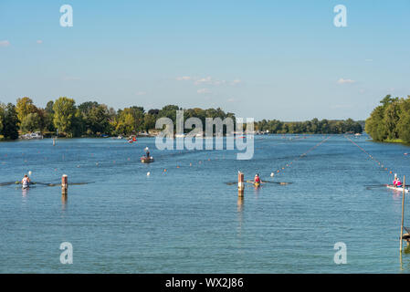 De l'aviron sur la rivière Havel. Banque D'Images