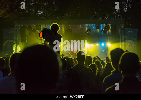 Regensburg, Bavière, Allemagne, le 30 juin 2019, les performances de la reprise d'AC/DC à la bande au Spitz Grieser Regensburg festival citoyen 2019, Germa Banque D'Images