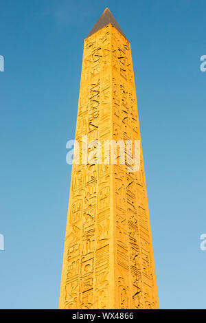 Obélisque sur la Place de la Concorde à Paris Banque D'Images