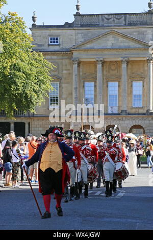 Grand Regency Promenade costumée démarrer, Festival, Jane Austen Great Pulteney Street, Bath, Somerset, Angleterre, Grande-Bretagne, Royaume-Uni Royaume-Uni, Europe Banque D'Images