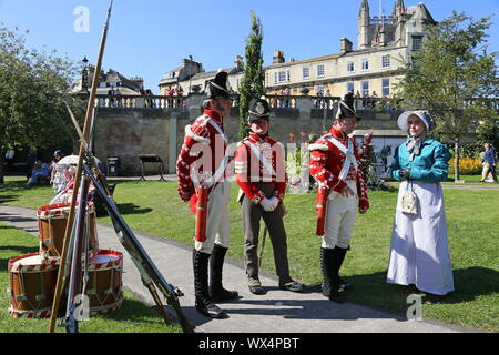 33e Régiment d'infanterie de reconstitution historique militaire, Jane Austen Festival, Parade Square, Bath, Somerset, Angleterre, Grande-Bretagne, Royaume-Uni Royaume-Uni, Europe Banque D'Images