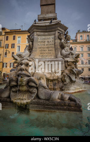 Fontana del Pantheon Rome Ville Histoire Empire Banque D'Images