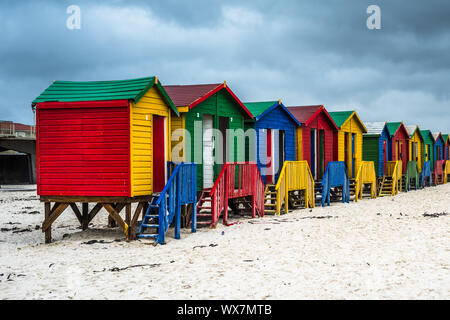 Maisons colorées à Muizenberg, en Afrique du Sud Banque D'Images