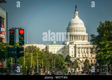 Bâtiment du Capitole à Washington DC au printemps Banque D'Images