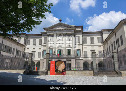 Vue de face de l'Accademia Carrara Banque D'Images