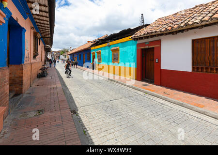 La vie dans la rue de Bogota rue volcan district Candelaria Banque D'Images