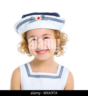 Portrait de sourire petite fille dans cute hat sur fond blanc Banque D'Images