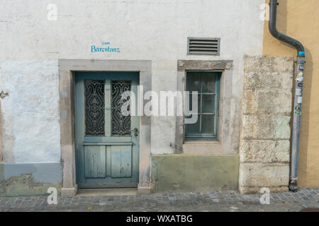 Schaffhausen, SH / Suisse - 22 Avril 2019 : vieille maison historique dans la vieille ville avant de Schaffh Banque D'Images