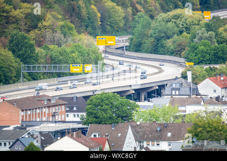 Vue aérienne de la route fédérale à Siegen, Allemagne Banque D'Images